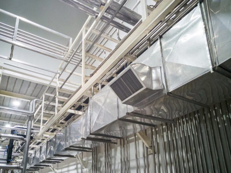 Filtros de carvão ativado: sistema de ar industrial.